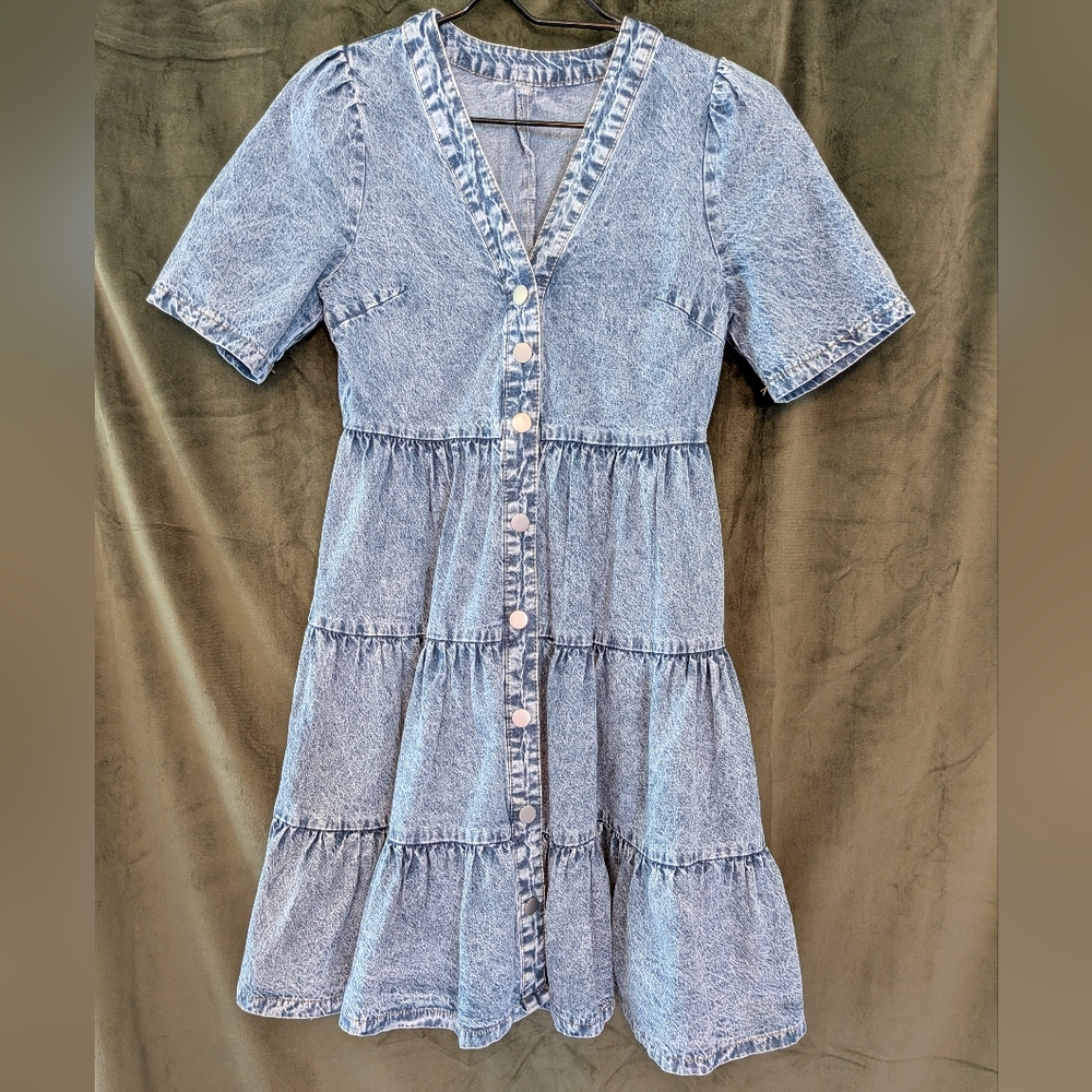 Denim Button-Front Tiered Dress - Light Blue